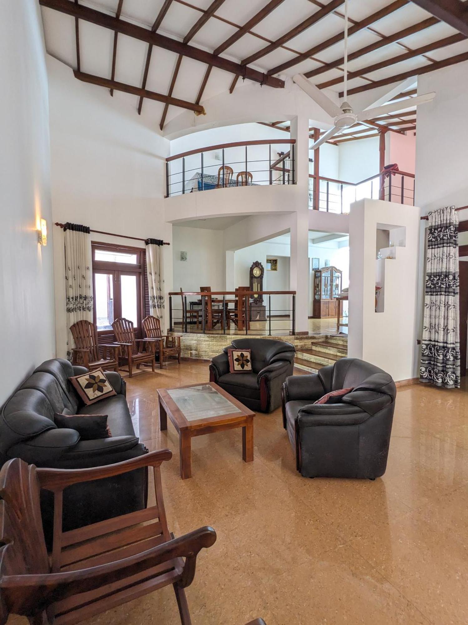 Hotel Mirewon Guest Weligama Esterno foto